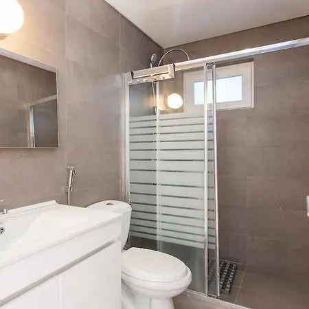 Your Home In Mouraria Castle And Music