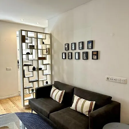 Your Home In Mouraria Castle And Music Апартаменти