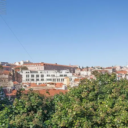 Апартаменти Your Home In Mouraria Castle And Music *