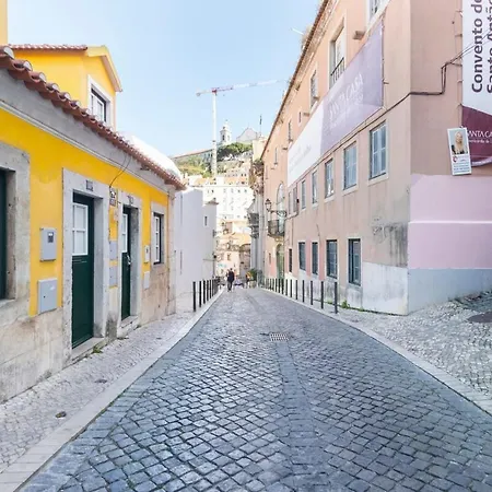 Your Home In Mouraria Castle And Music Апартаменти Лісабон