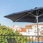 Your In Mouraria Castle And Music * Lissabon