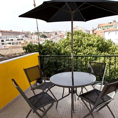 Your Home In Mouraria Castle And Music Apartament