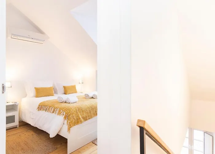 Your In Mouraria Castle And Music *