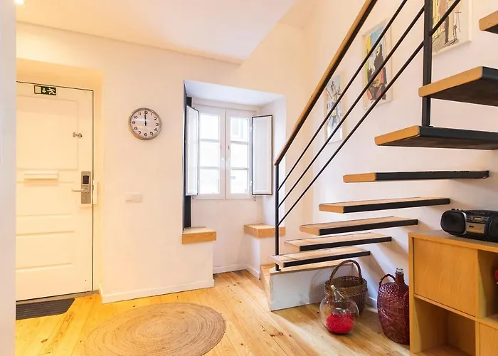 Your In Mouraria Castle And Music