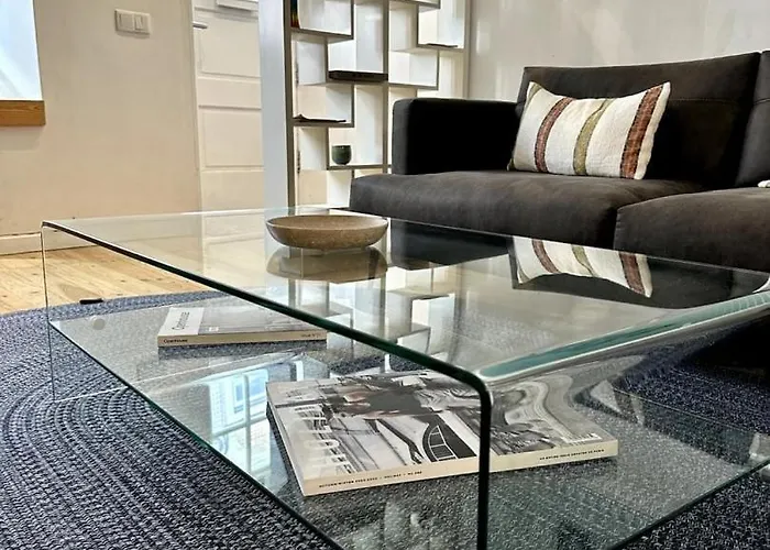 Your In Mouraria Castle And Music * リスボン