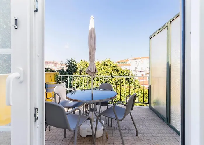 アパート Your In Mouraria Castle And Music *