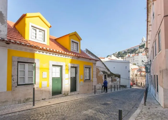 アパート Your In Mouraria Castle And Music *