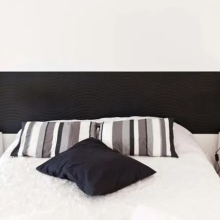 Your Home In Mouraria Castle And Music * Lisboa