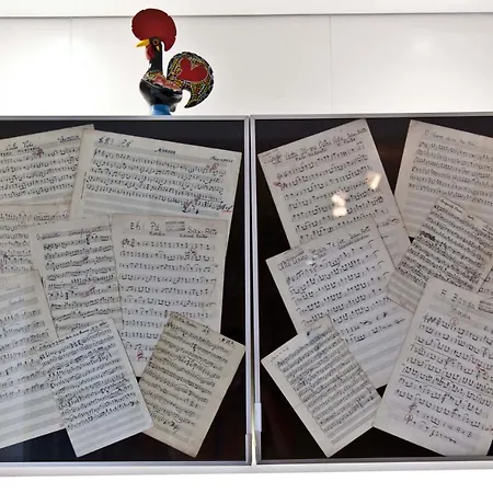 Your Home In Mouraria Castle And Music